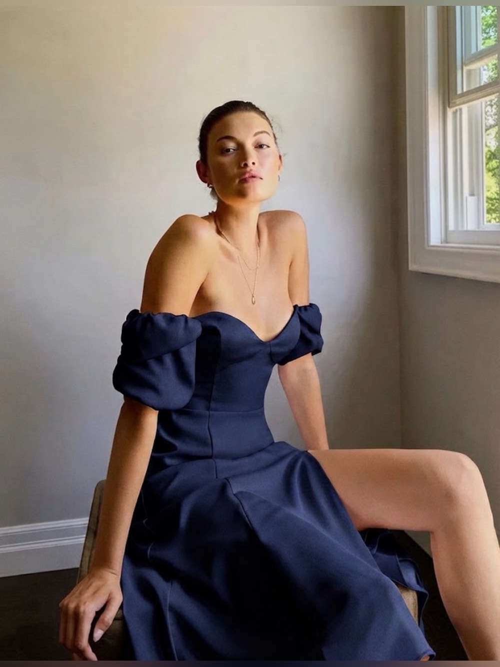 Wilfred Novella Midi Dress Size 8 Medium Navy Blue Bustier Side Slit